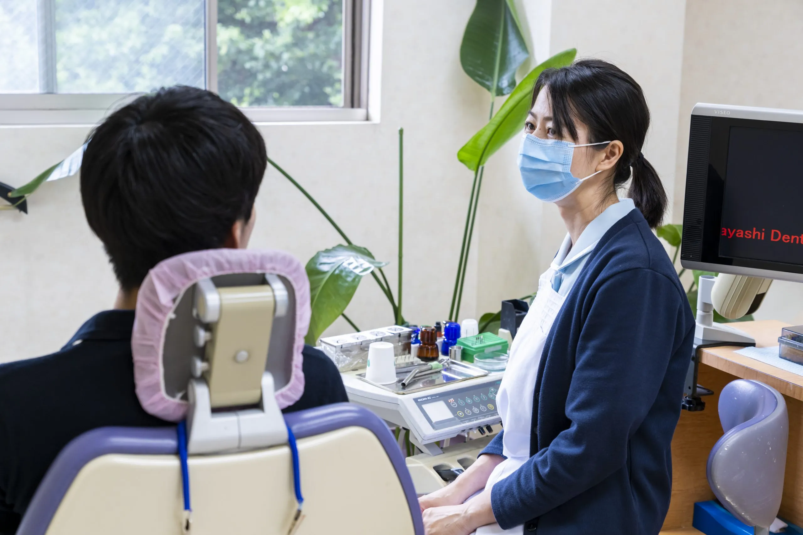 定期検診を受けて虫歯や歯周病を早期に発見