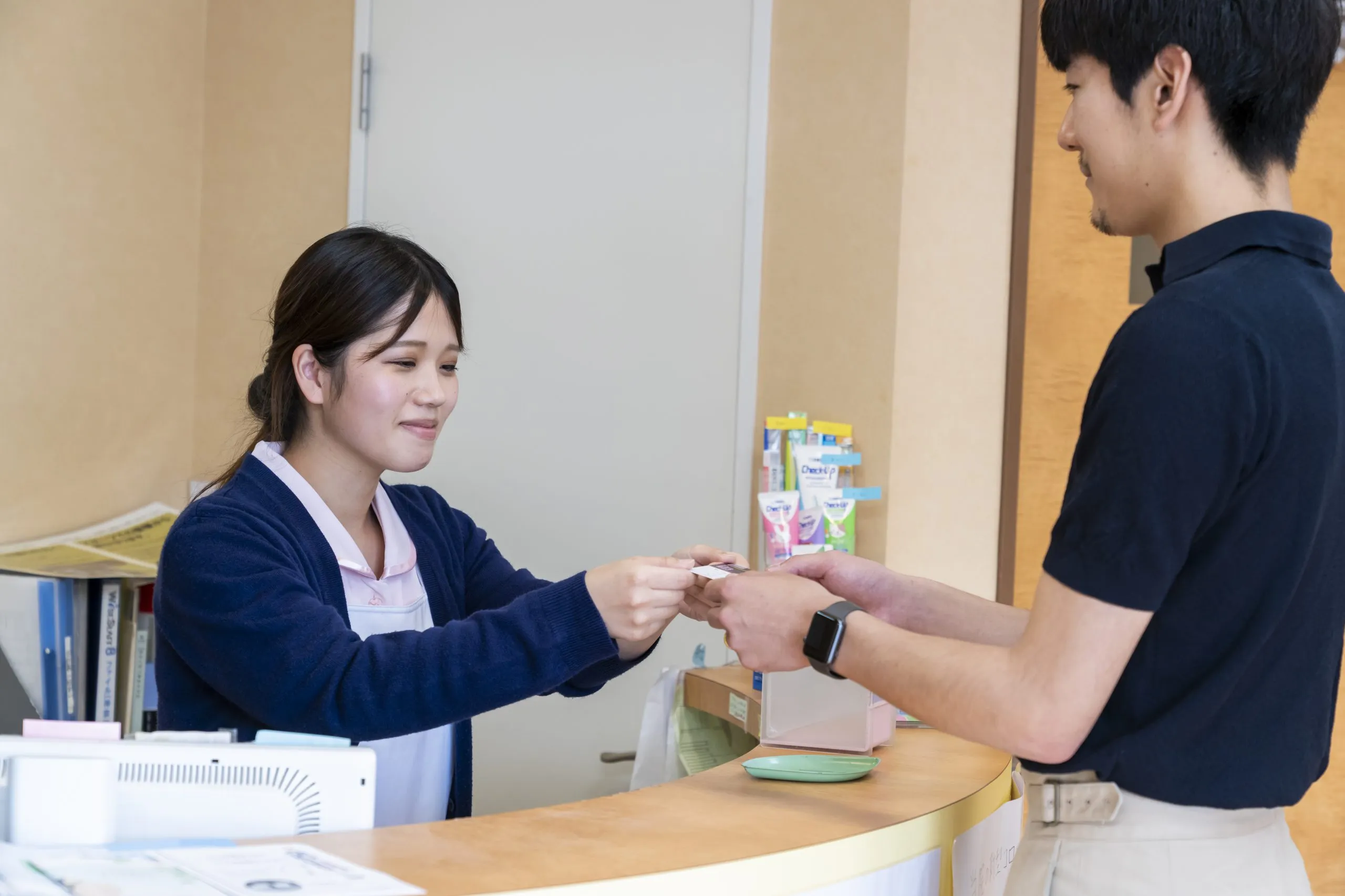 定期的に歯医者さんに通うことが大事です
